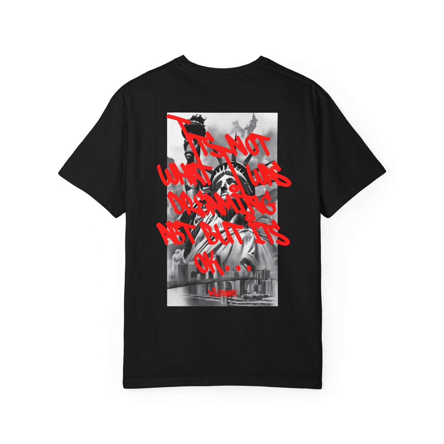 T-Shirt — Statue of Liberty Graphic Tee with Red Script "I'm Not Worried" Back Print